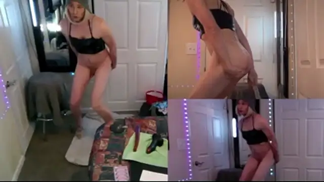 Snapshot of ashleysimmons chatting on 10.17.25 ashleysimmons online show from 10.17.25