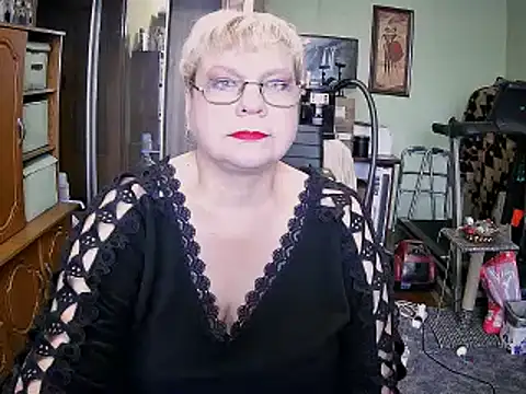 LOLA8888 online show from 10.09.25