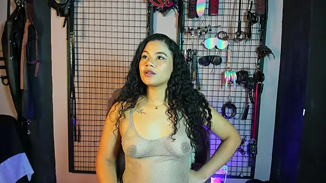 Twisted Fantasy online show from 01.26.25