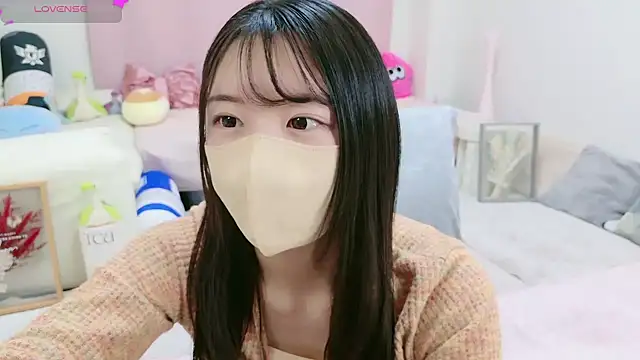 Snapshot of anchan_ chatting on 12.03.24 anchan online show from 12.03.24