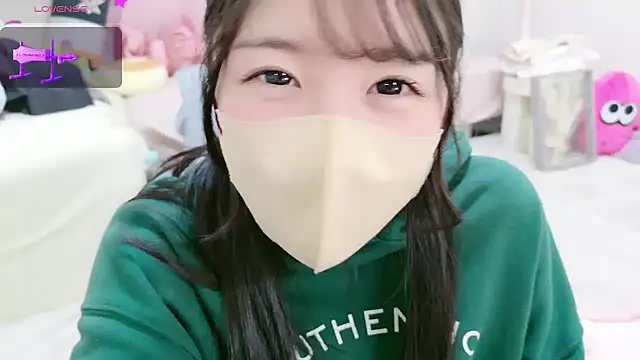 Snapshot of anchan_ chatting on 02.10.25 anchan online show from 02.10.25