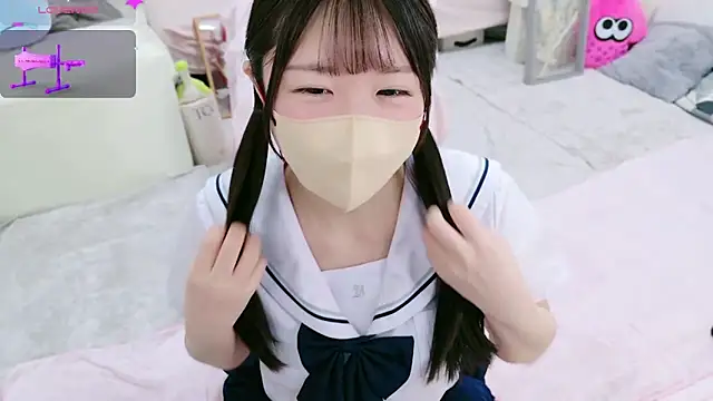 Snapshot of anchan_ chatting on 02.21.25 anchan online show from 02.21.25