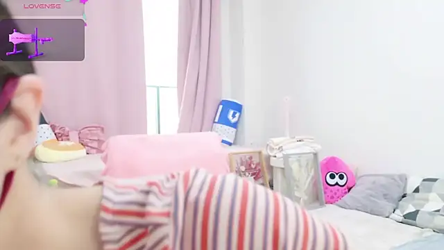 Snapshot of anchan_ chatting on 03.01.25 anchan online show from 03.01.25