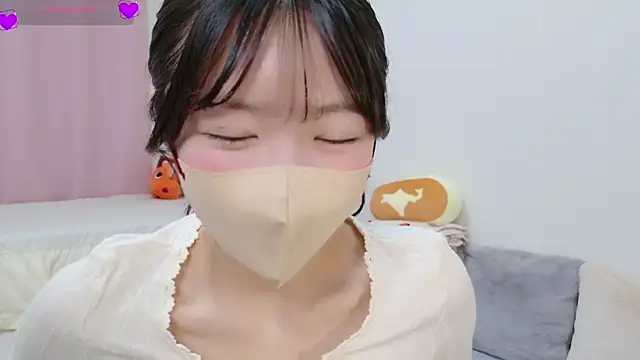 Snapshot of anchan_ chatting on 09.15.25 anchan  online show from 09.15.25