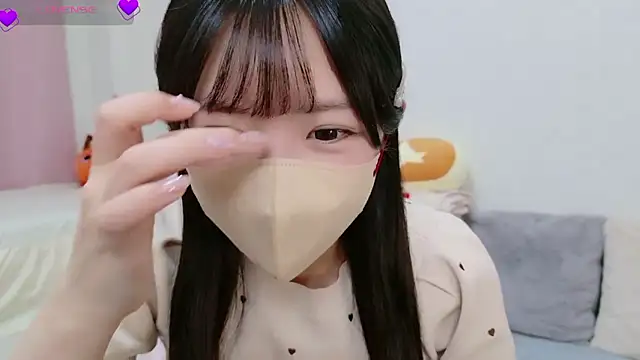 Snapshot of anchan_ chatting on 09.18.25 anchan  online show from 09.18.25