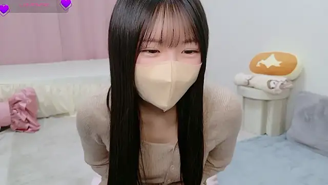 Snapshot of anchan_ chatting on 10.24.25 anchan  online show from 10.24.25