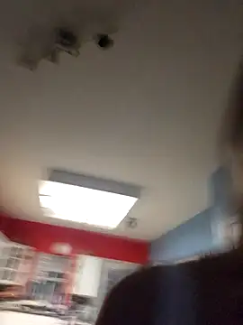 Snapshot of Lilmissvyx chatting on 09.23.25 Lilmissvyx online show from 09.23.25