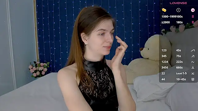 -Mirror-Girl- online show from 01.31.25
