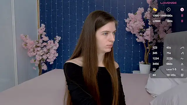 -Mirror-Girl- online show from 02.06.25