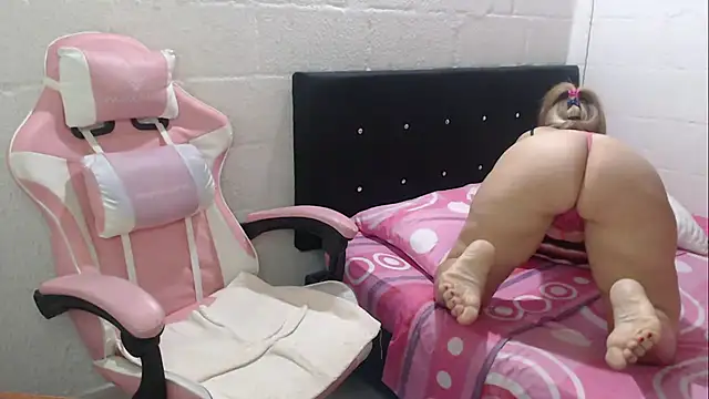 jade04 roberts online show from 01.18.25