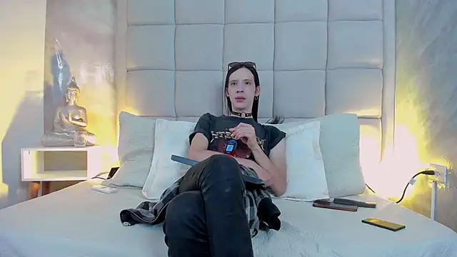 Hecatee 77 online show from 10.27.25