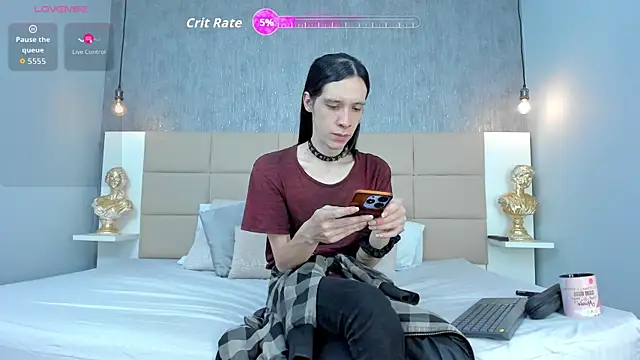 Hecatee 77 online show from 04.01.26