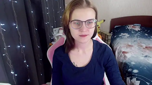 MissBrightShine online show from 01.06.25