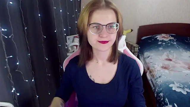 MissBrightShine online show from 01.08.25