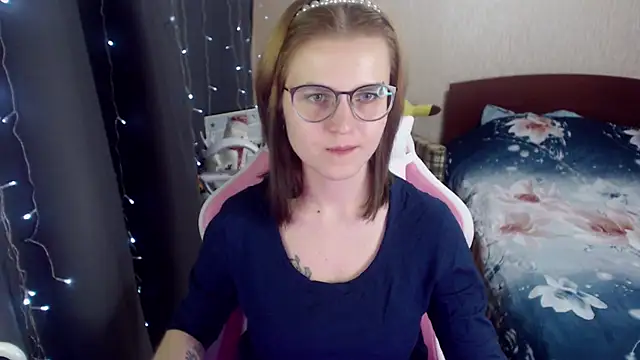 MissBrightShine online show from 01.09.25
