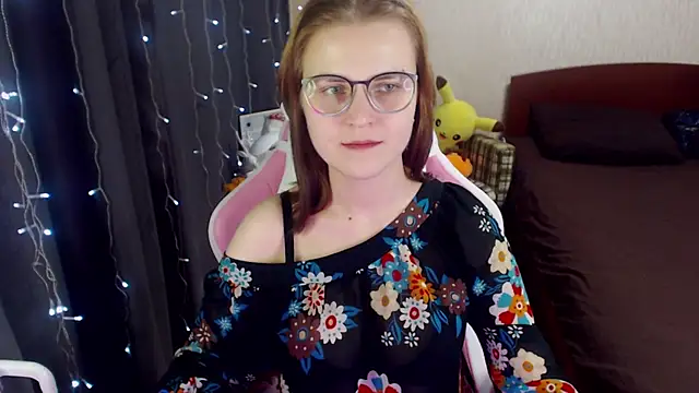 MissBrightShine online show from 01.21.25