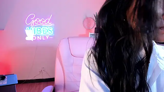  aish a  online show from 09.20.25