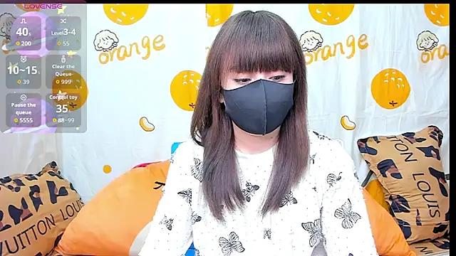 alonelove   online show from 10.20.25