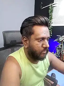 Rayansmith  online show from 11.17.25