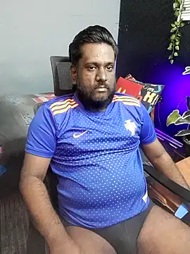 Rayansmith  online show from 11.17.25