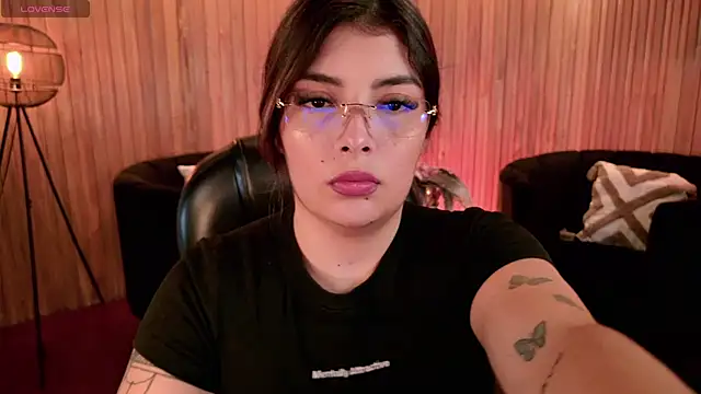 LisaMonroe  online show from 12.22.25