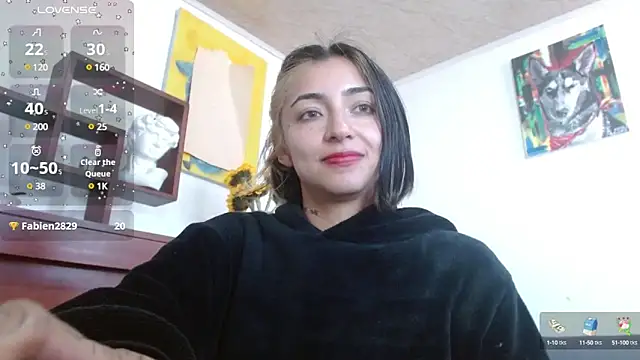 ZoeBakers  online show from 02.06.25