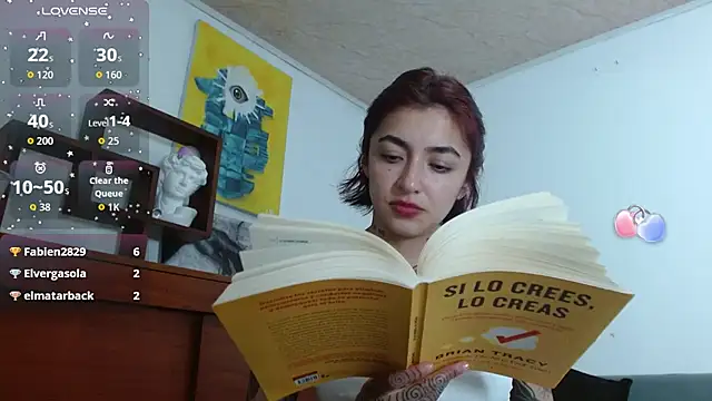 ZoeBakers  online show from 09.26.25