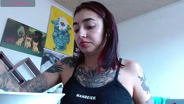 ZoeBakers  online show from 04.16.26