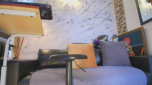 Sophie LittleS online show from 04.02.26