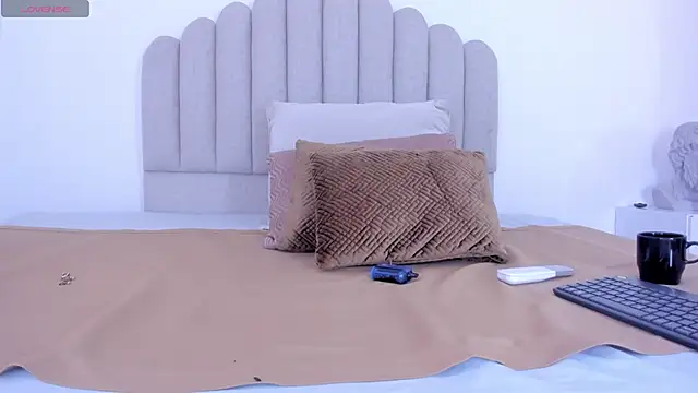 sarita duque online show from 09.26.25