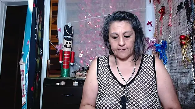 merlyna goldens online show from 12.27.24