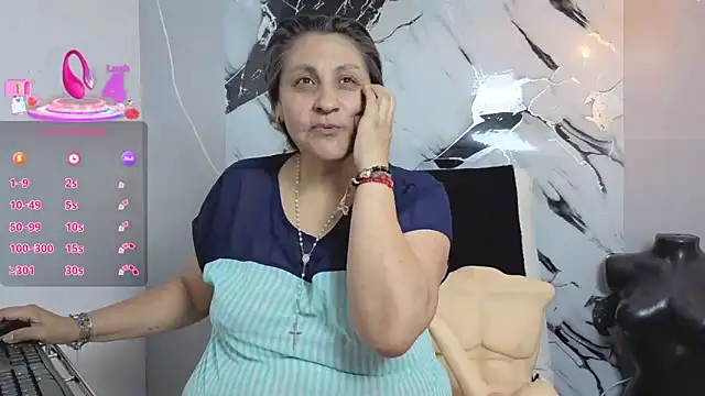 merlyna goldens online show from 10.08.25