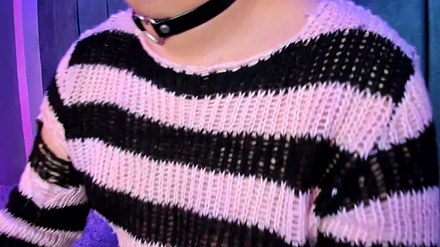 Snapshot of Satuurn_ chatting on 01.18.25 Satuurn online show from 01.18.25