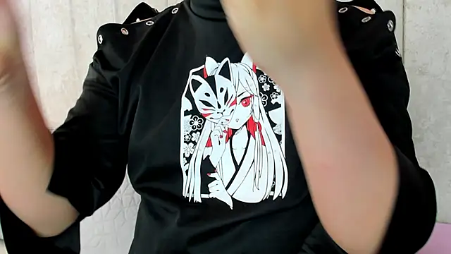 Snapshot of Satuurn_ chatting on 01.29.25 Satuurn online show from 01.29.25