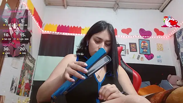 Saray extrovert  online show from 02.04.26