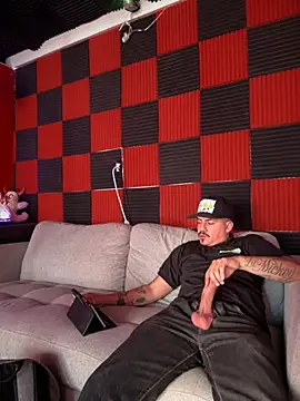 PeterGrandee online show from 02.19.25