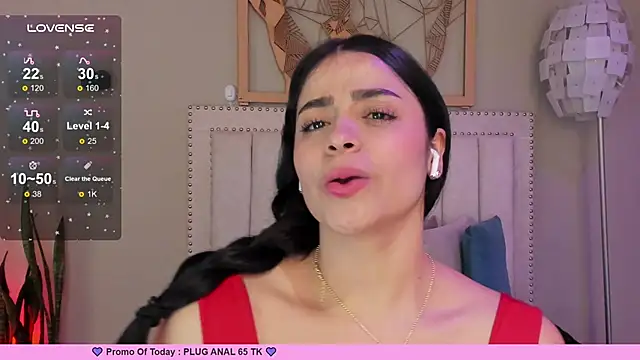 Paula Desousa online show from 12.26.24