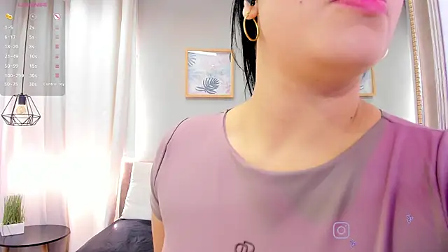Snapshot of Paula_Desousa chatting on 07.03.26 Paula Desousa online show from 07.03.26