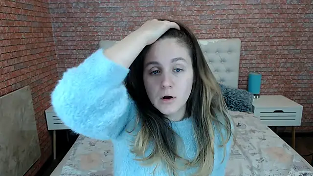 Holliy Cooper online show from 10.22.25