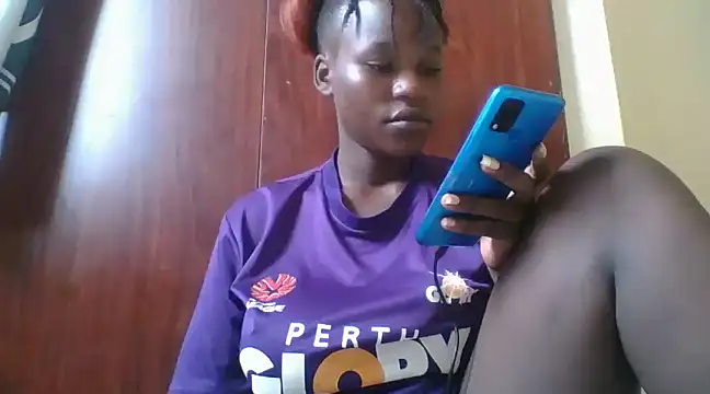 prettychic5 online show from 12.09.24