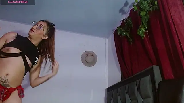 DULCE ZOE online show from 02.28.26