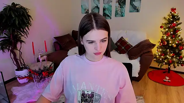 Snapshot of FinalAccord chatting on 01.15.25 FinalAccord online show from 01.15.25