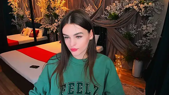 Snapshot of FinalAccord chatting on 01.26.25 FinalAccord online show from 01.26.25