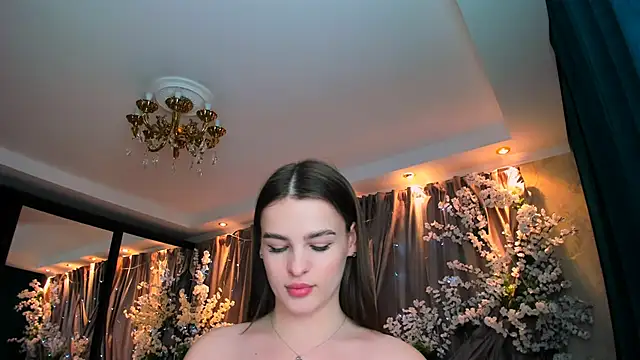 Snapshot of FinalAccord chatting on 01.28.25 FinalAccord online show from 01.28.25