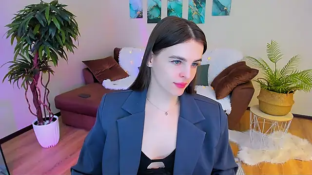 Snapshot of FinalAccord chatting on 02.08.25 FinalAccord online show from 02.08.25