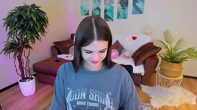 Snapshot of FinalAccord chatting on 02.18.25 FinalAccord online show from 02.18.25