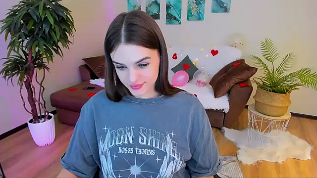 Snapshot of FinalAccord chatting on 02.18.25 FinalAccord online show from 02.18.25