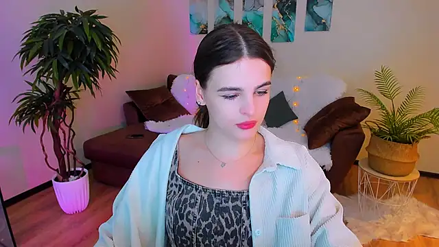 Snapshot of FinalAccord chatting on 03.12.25 FinalAccord online show from 03.12.25