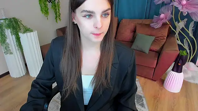 Snapshot of FinalAccord chatting on 10.03.25 FinalAccord online show from 10.03.25