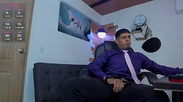 Snapshot of vincen_jose chatting on 12.02.24 vincen jose online show from 12.02.24